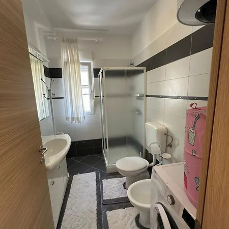 Apartment Appartament Sole Sorici